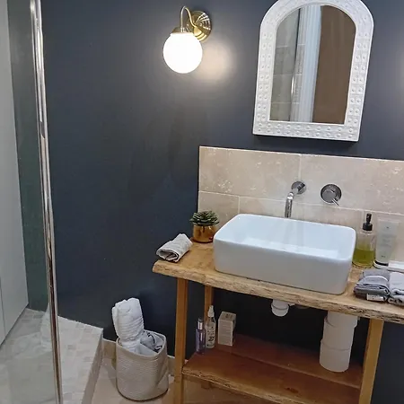 Appartement Center 6eme ,gare Montparnasse 1 Minute,5 Minute Eiffel Tour And Louvre Meusm *