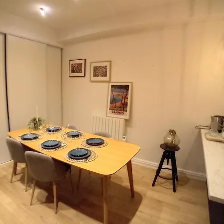 Apartment Center 6eme ,gare Montparnasse 1 Minute,5 Minute Eiffel Tour And Louvre Meusm *