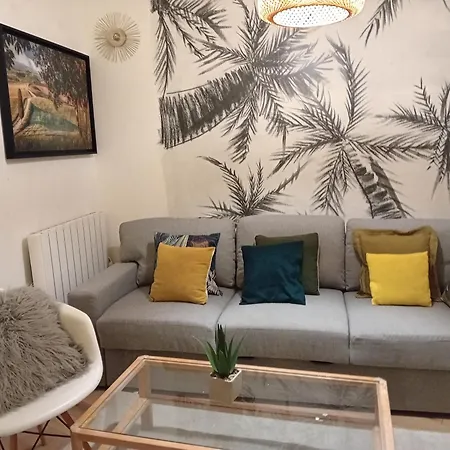 Apartment Center 6eme ,gare Montparnasse 1 Minute,5 Minute Eiffel Tour And Louvre Meusm